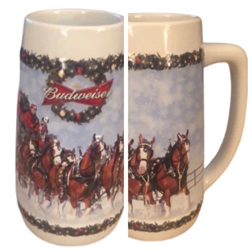 2009 BUDWEISER STEIN • A HOLIDAY TRADITION • #CS699 • 3D CLYDESDALES • 7”